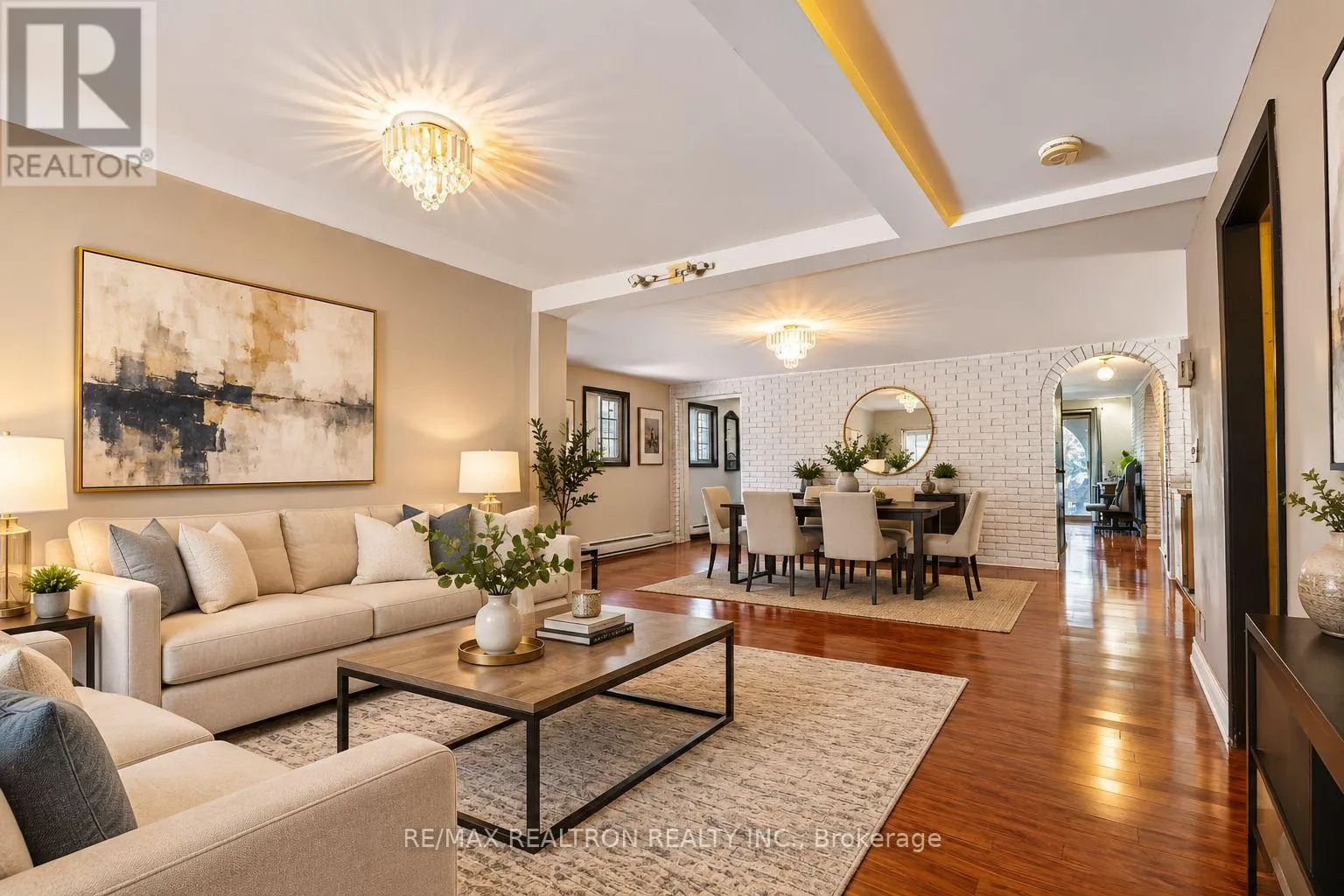 77 CHISWICK AVENUE