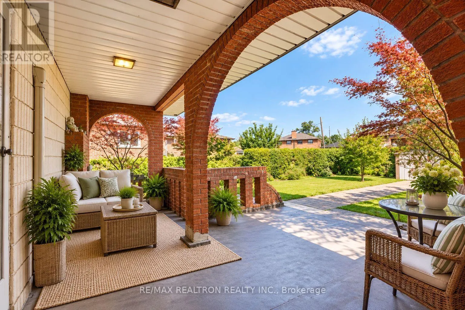 77 CHISWICK AVENUE