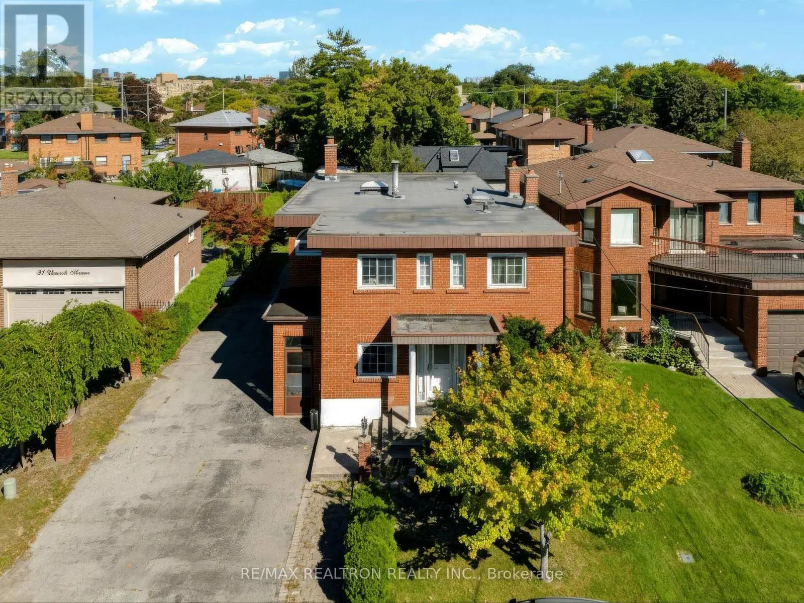 77 CHISWICK AVENUE