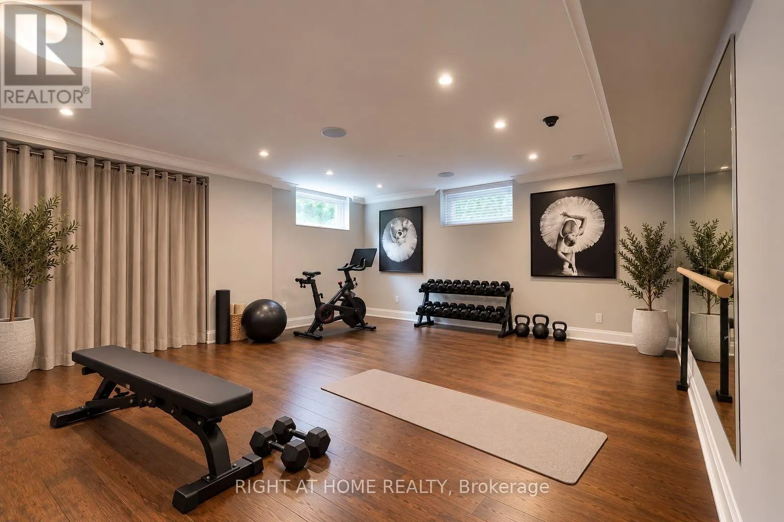 490 ORCHARD DRIVE