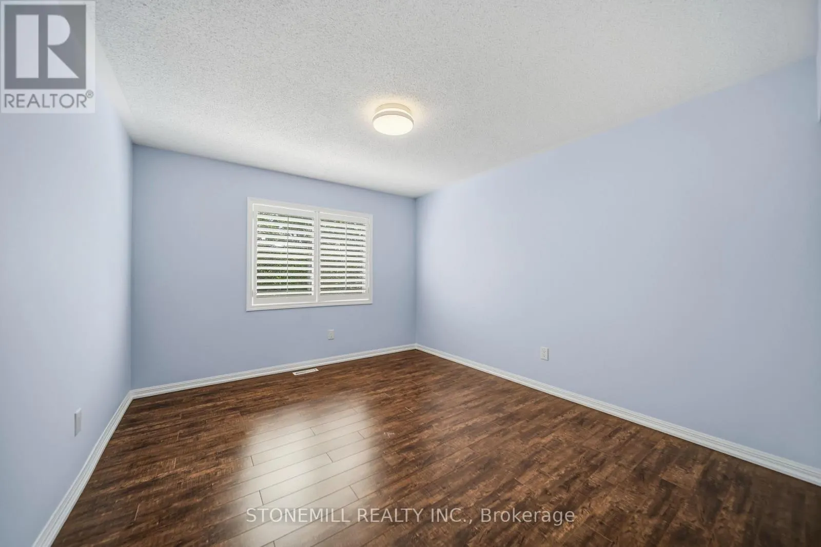 1661 DEMPSEY CRESCENT