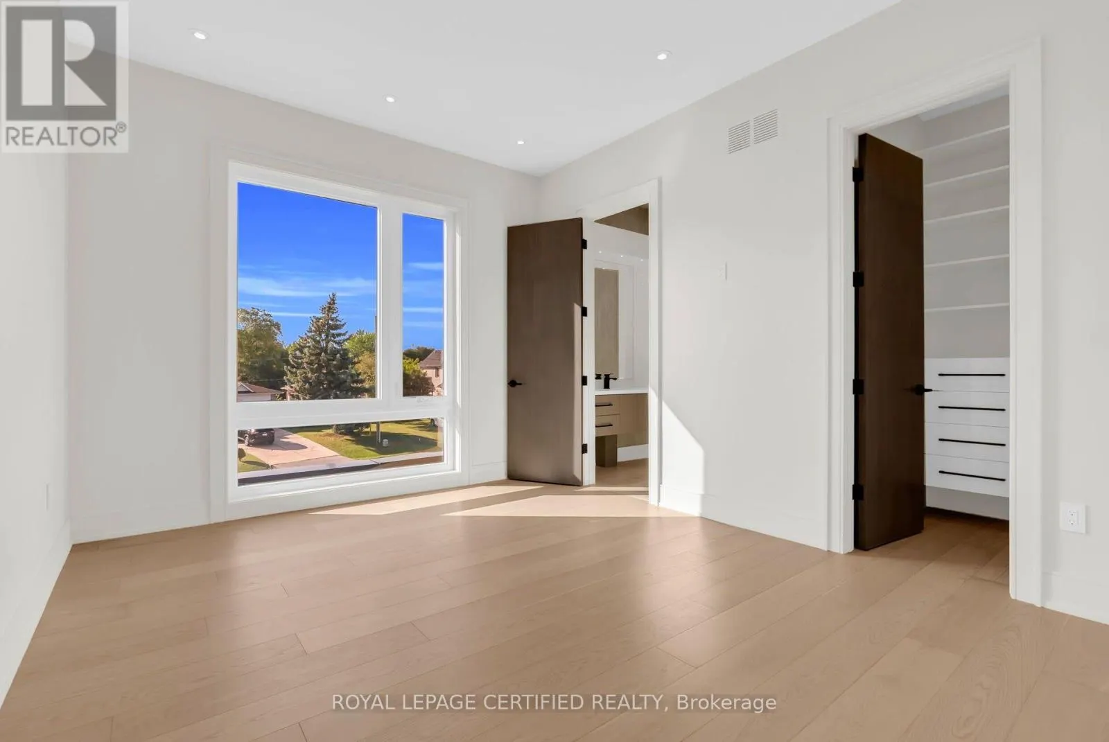 1374 TANSLEY DRIVE
