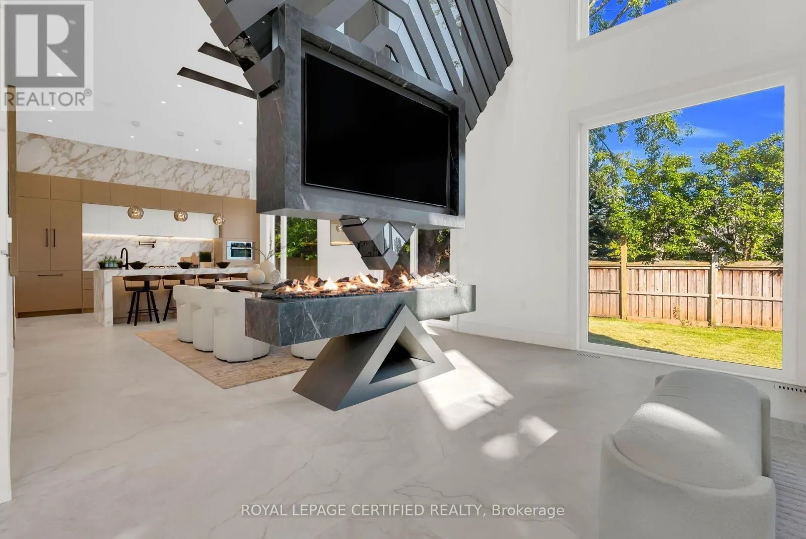 1374 TANSLEY DRIVE