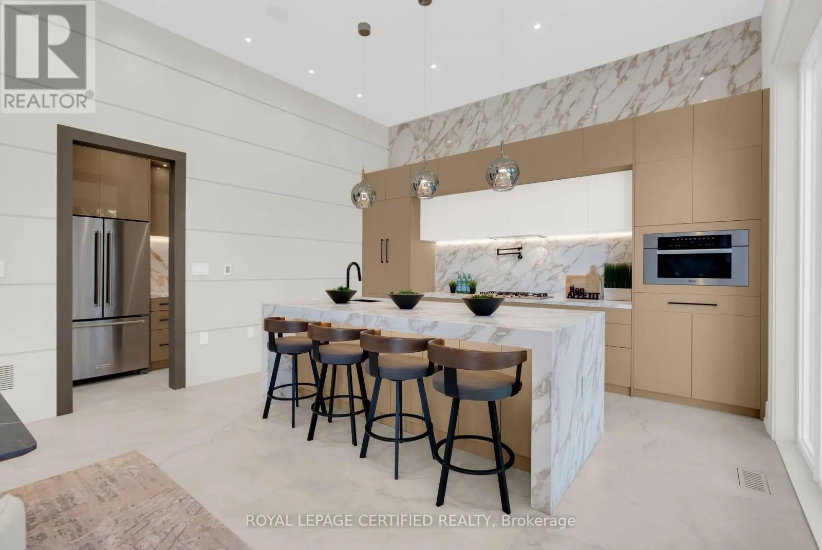 1374 TANSLEY DRIVE