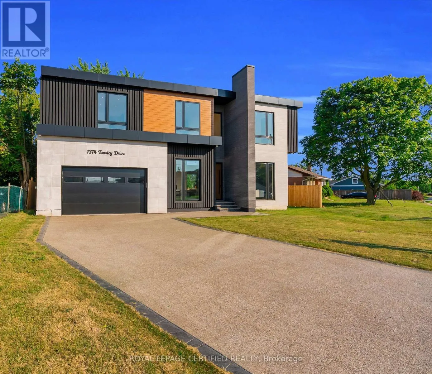 1374 TANSLEY DRIVE