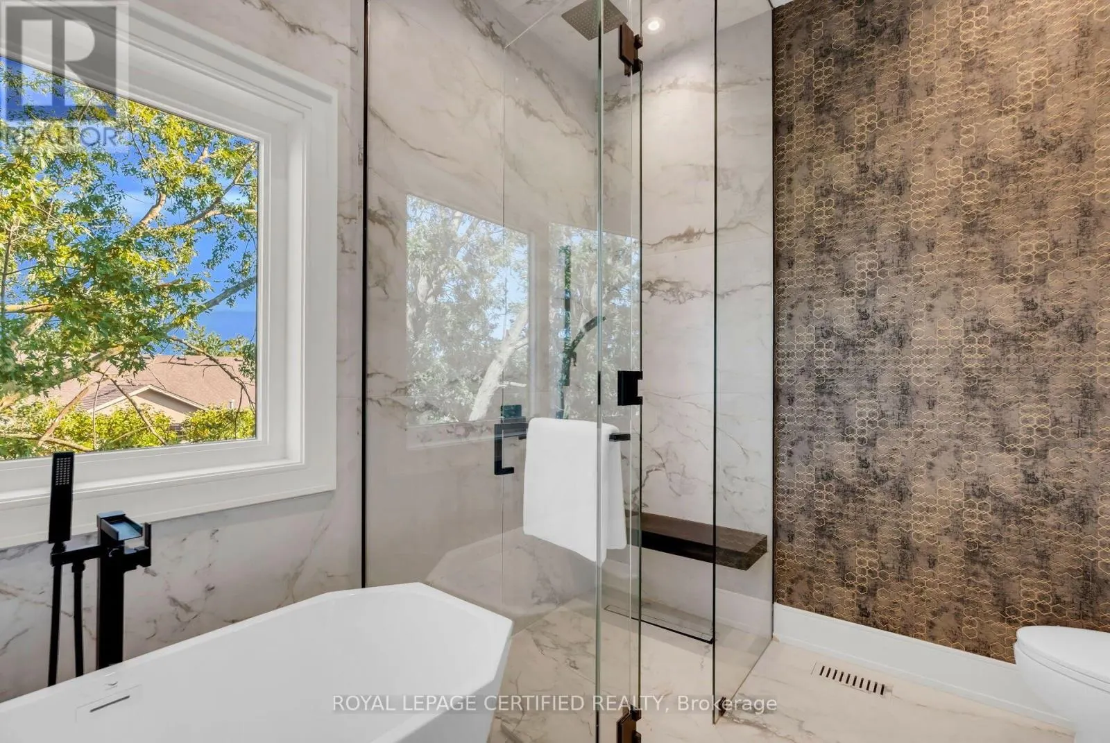 1374 TANSLEY DRIVE