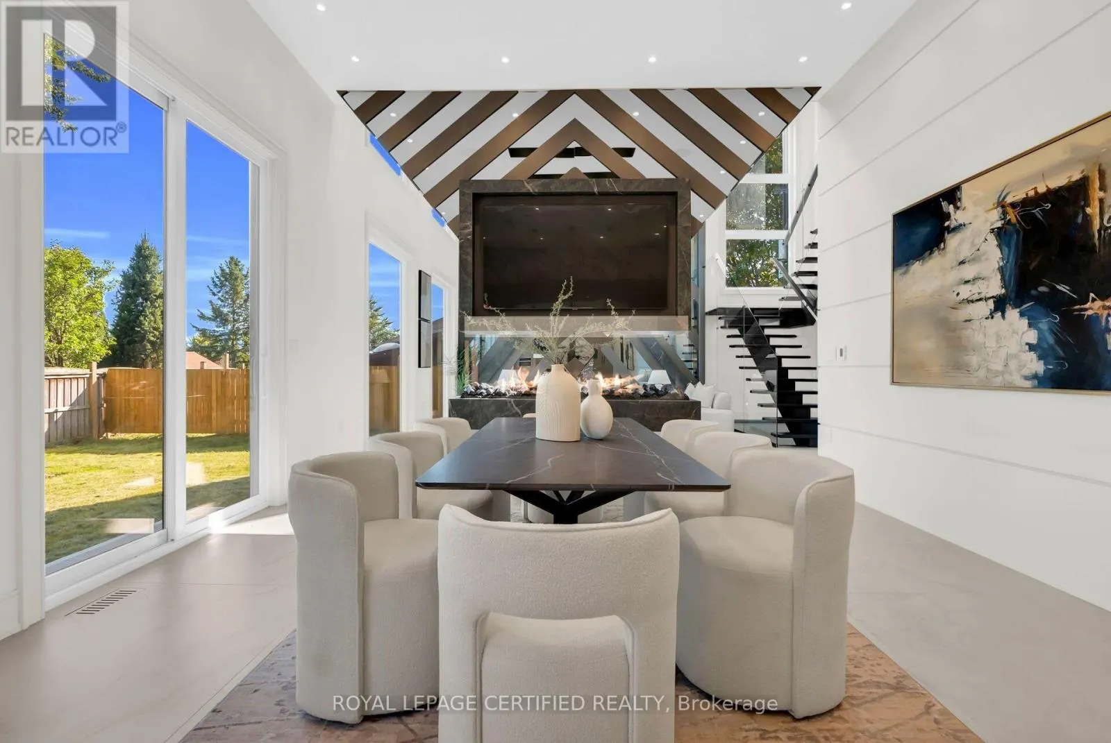 1374 TANSLEY DRIVE