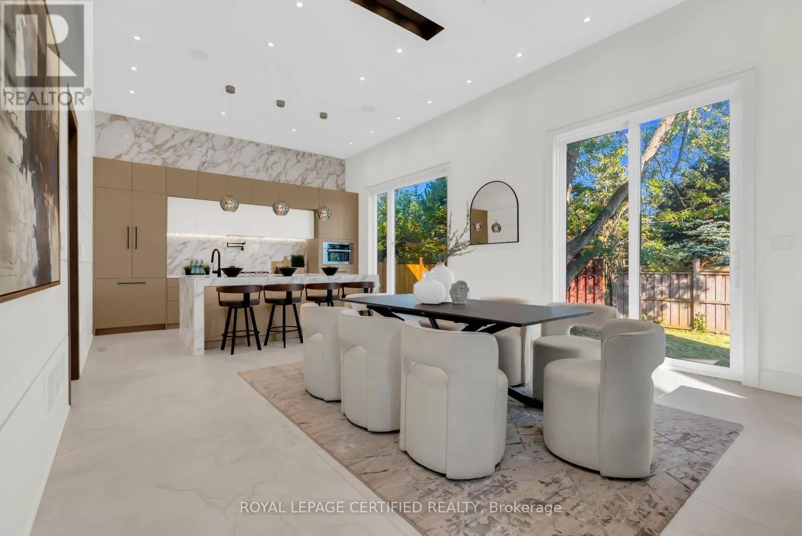 1374 TANSLEY DRIVE