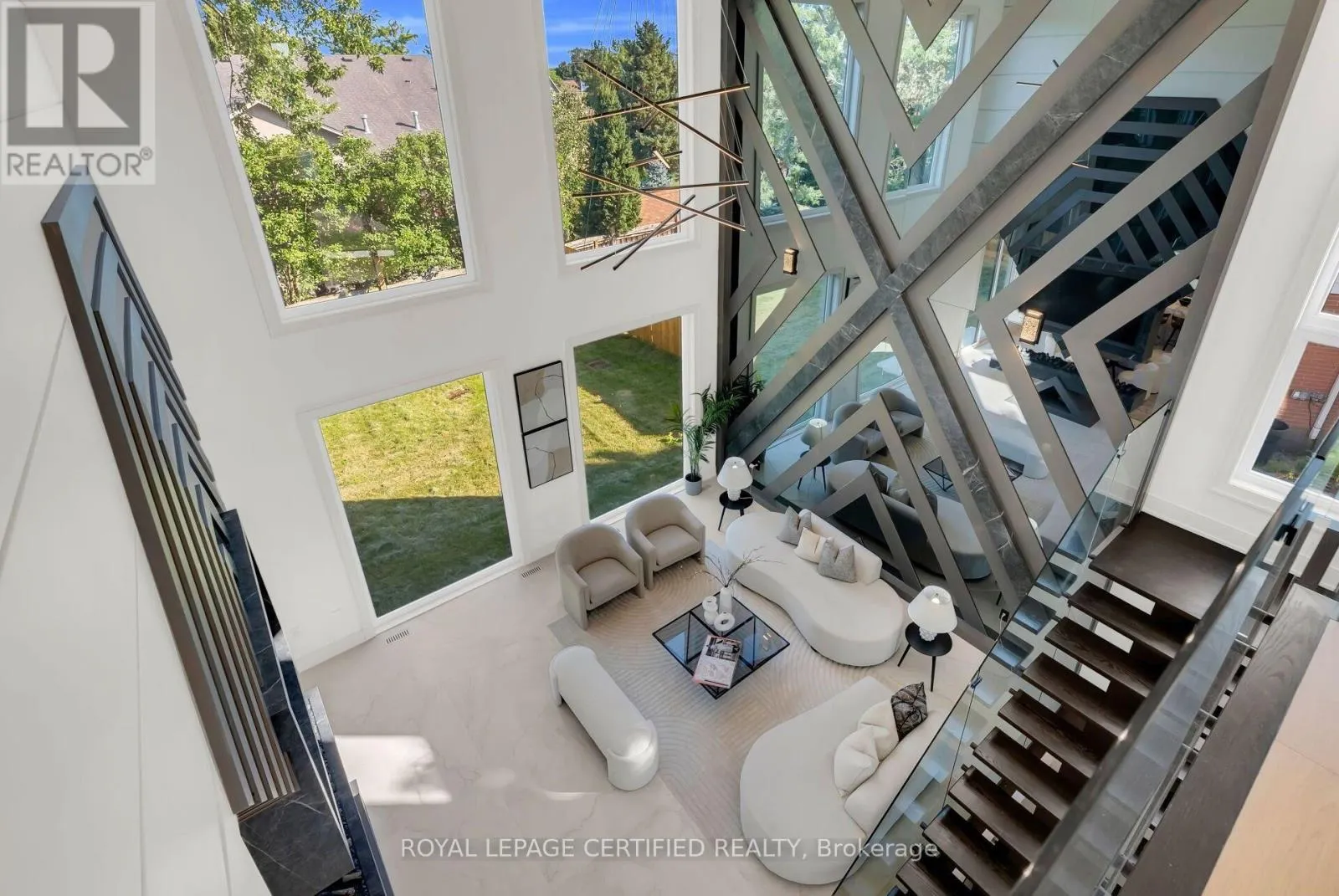 1374 TANSLEY DRIVE