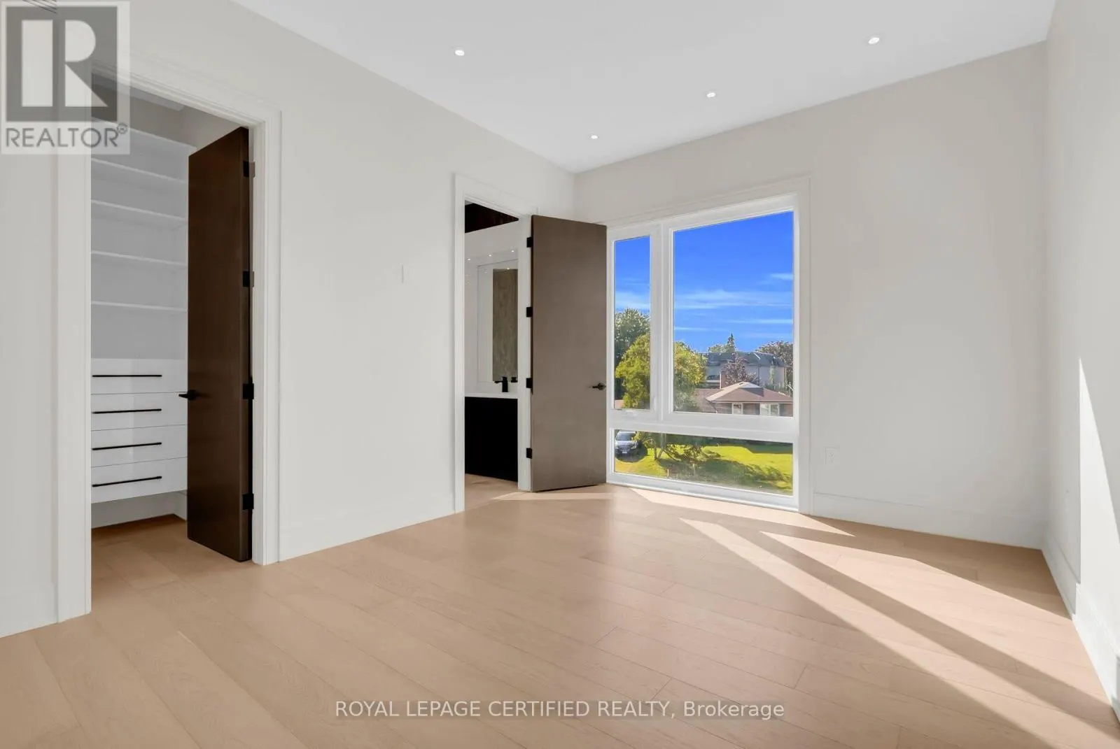 1374 TANSLEY DRIVE