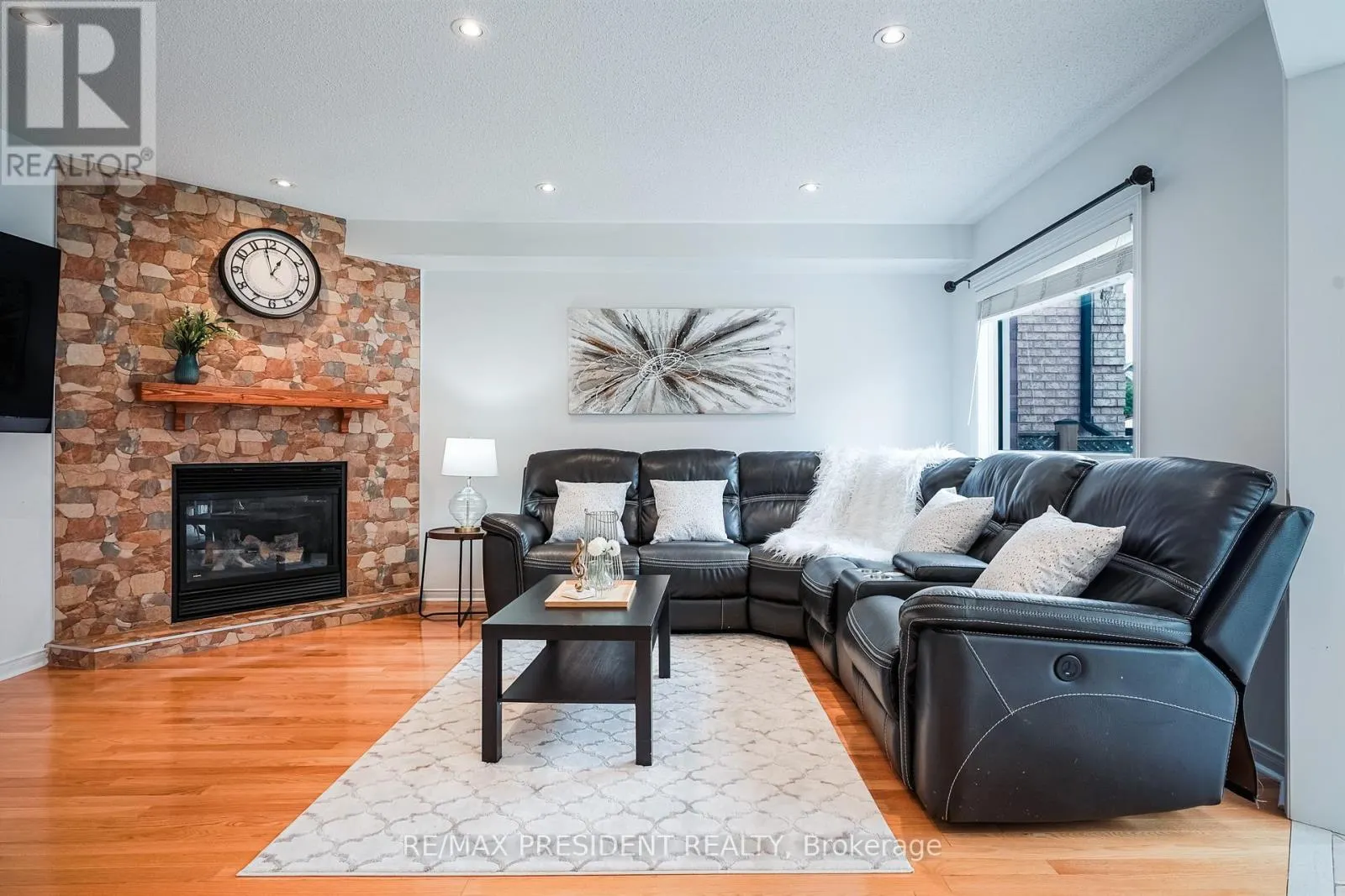 13 TARQUINI CRESCENT
