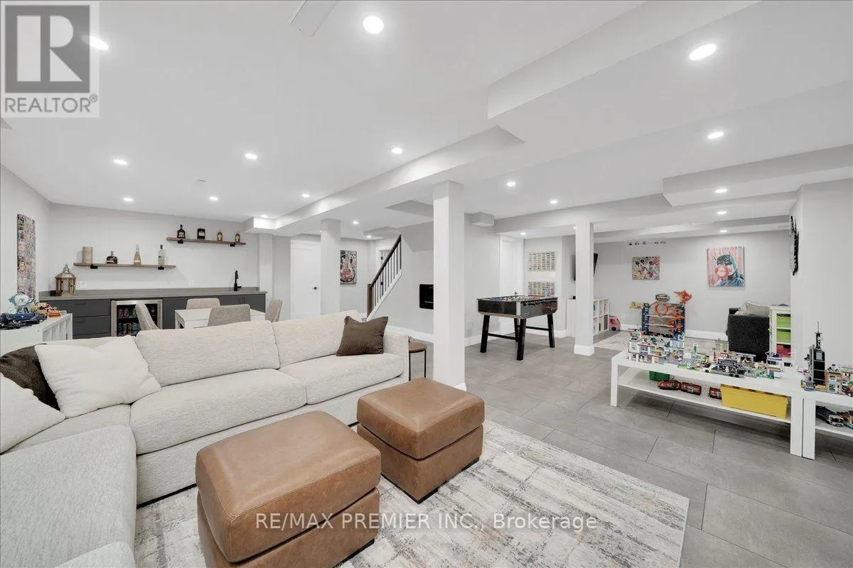 23 BERRYDOWN DRIVE