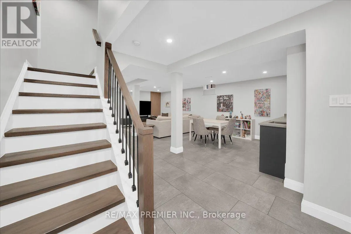 23 BERRYDOWN DRIVE