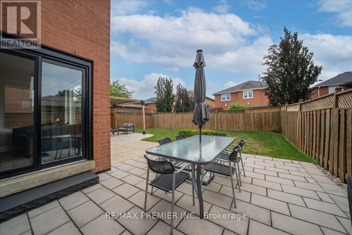 23 BERRYDOWN DRIVE