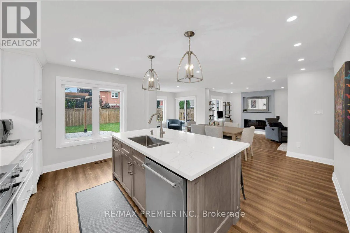 23 BERRYDOWN DRIVE
