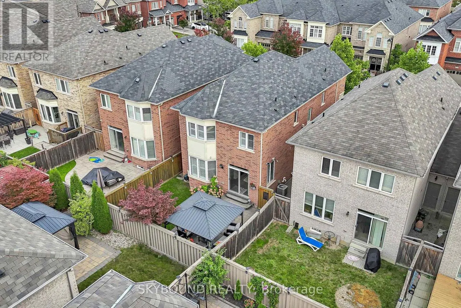1455 HAWS CRESCENT