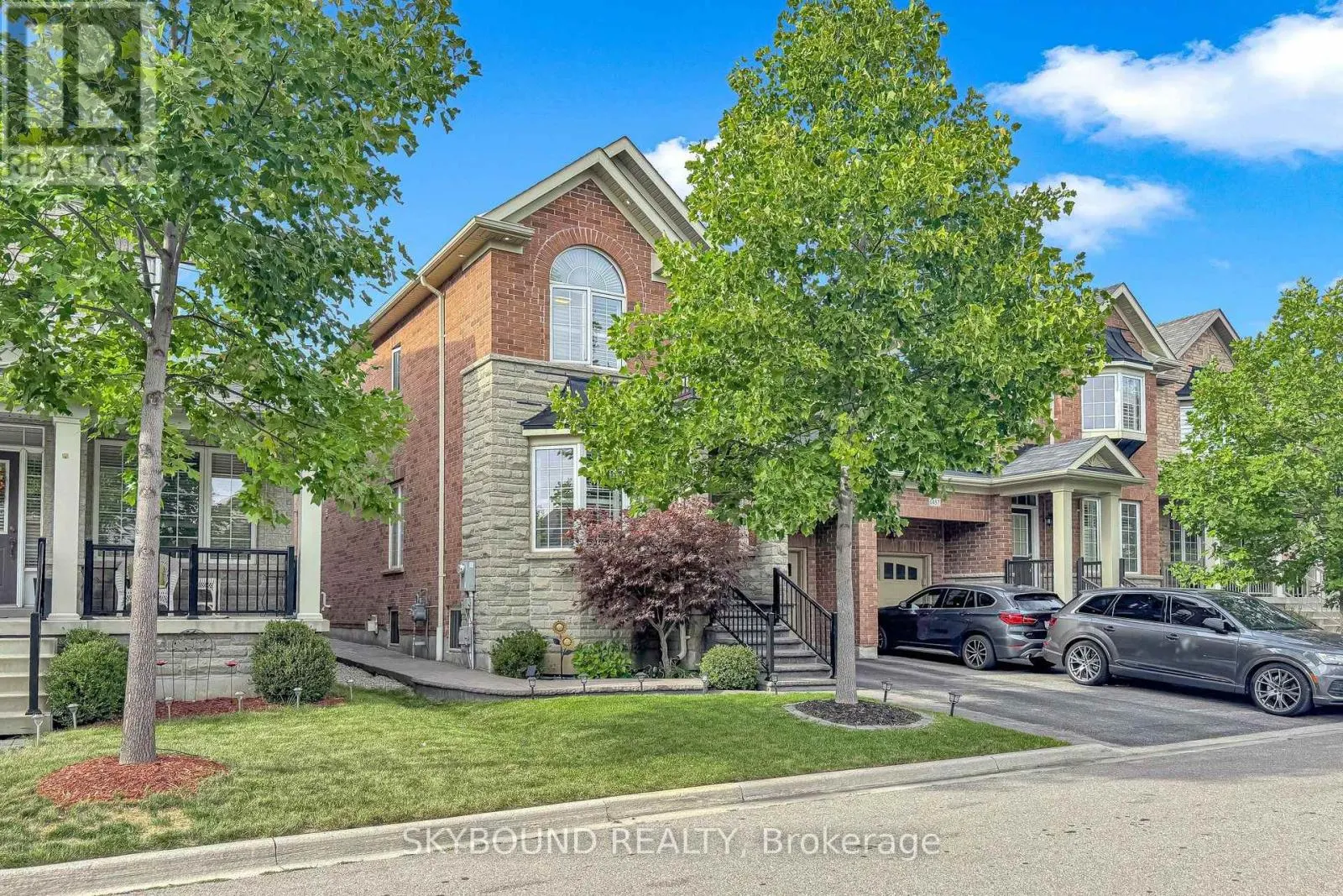 1455 HAWS CRESCENT