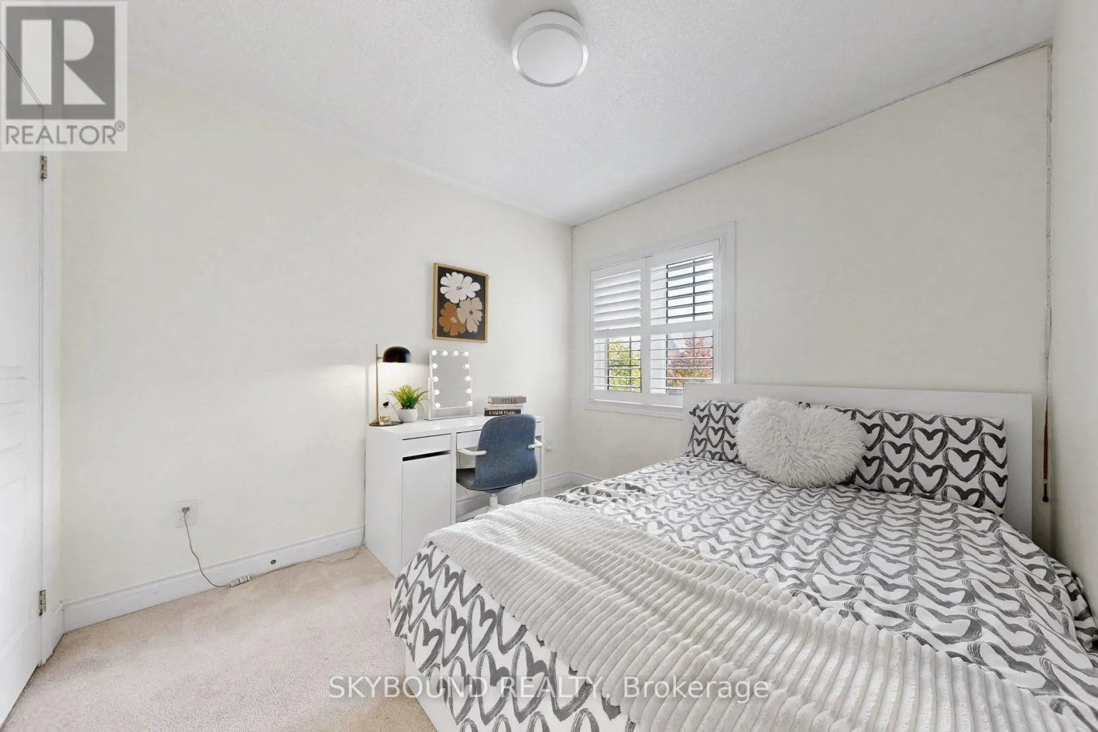 1455 HAWS CRESCENT