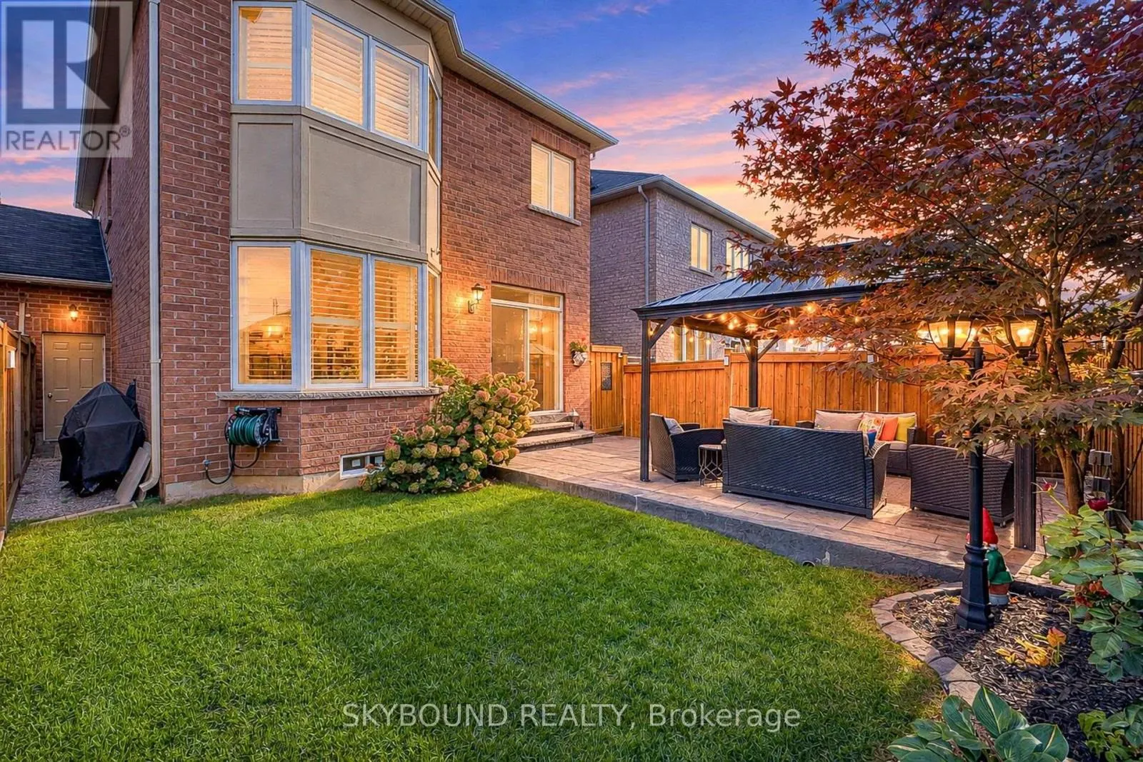 1455 HAWS CRESCENT