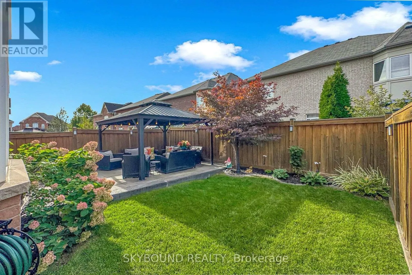 1455 HAWS CRESCENT