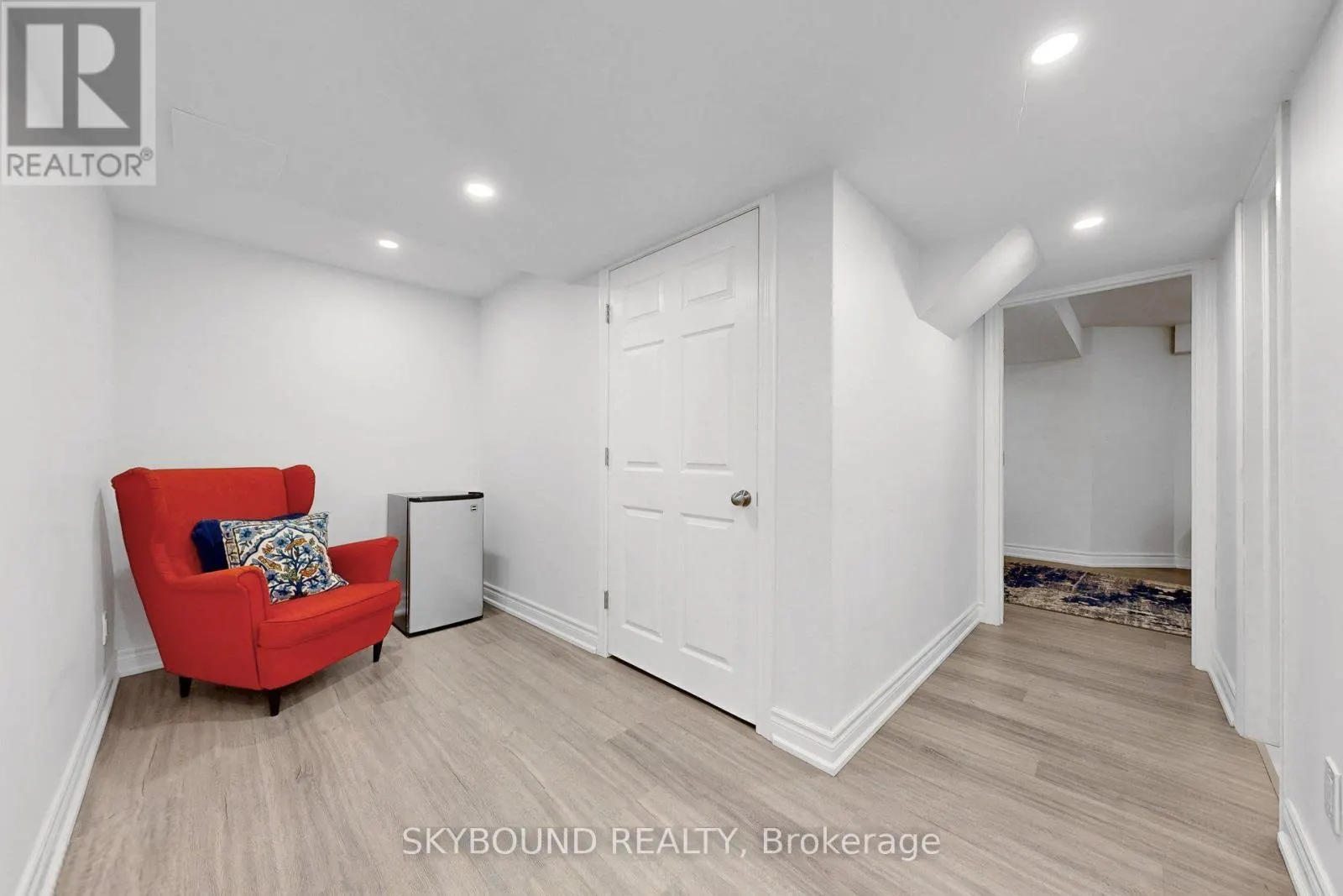 1455 HAWS CRESCENT