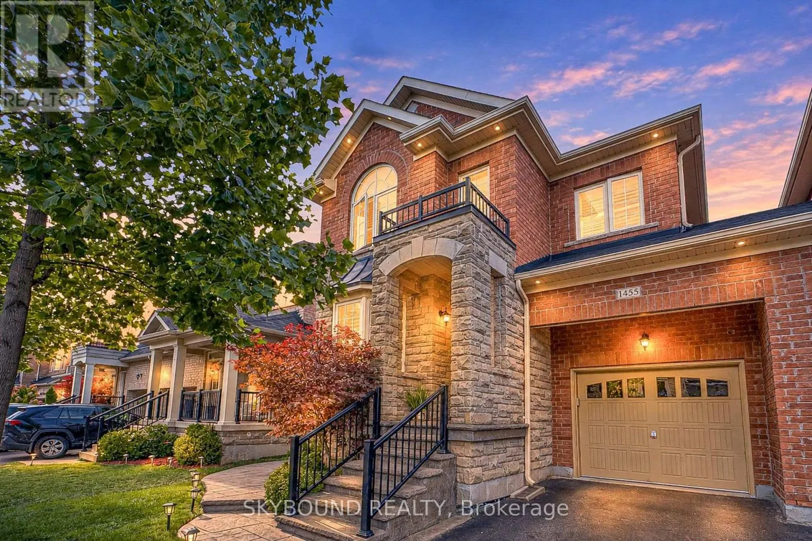 1455 HAWS CRESCENT