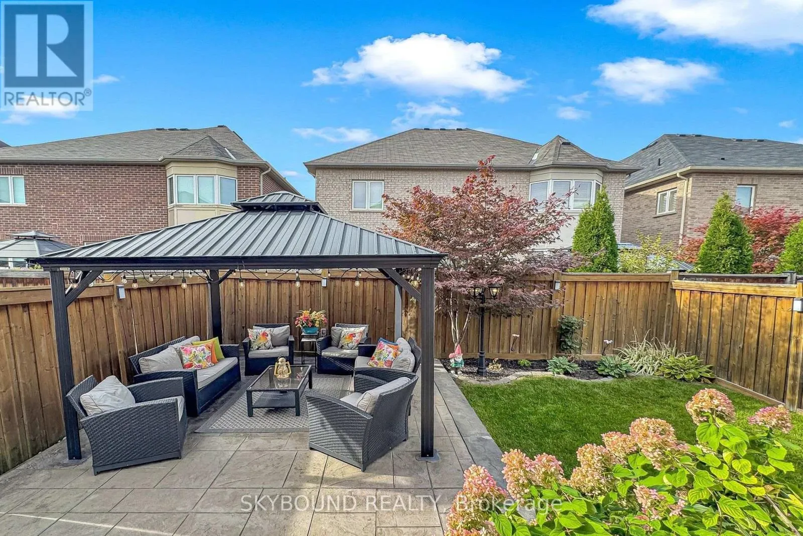 1455 HAWS CRESCENT