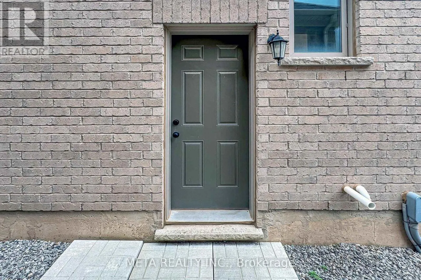 1602 SEVERN DRIVE