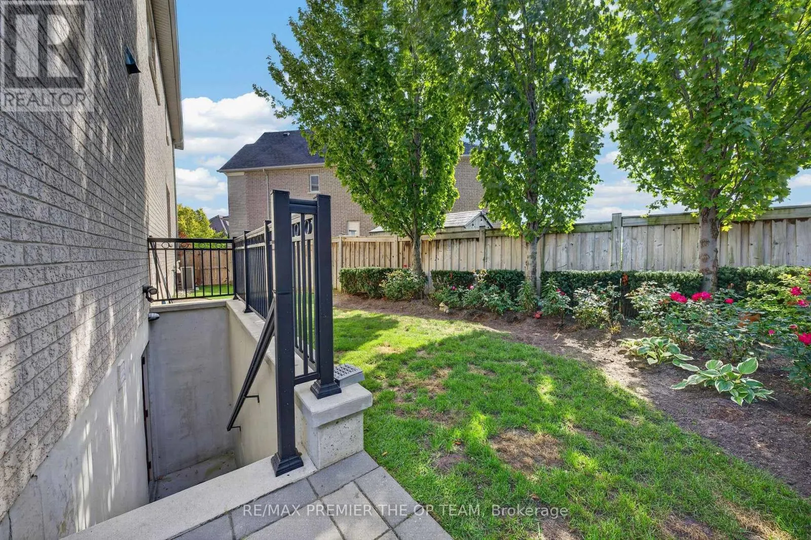 38 GENTLE FOX DRIVE