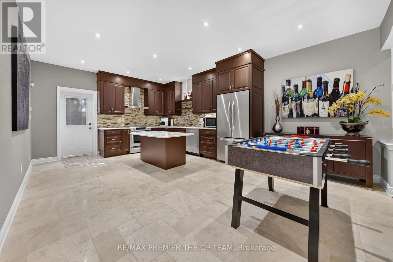 38 GENTLE FOX DRIVE