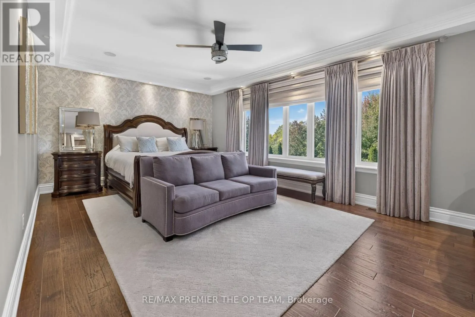 38 GENTLE FOX DRIVE