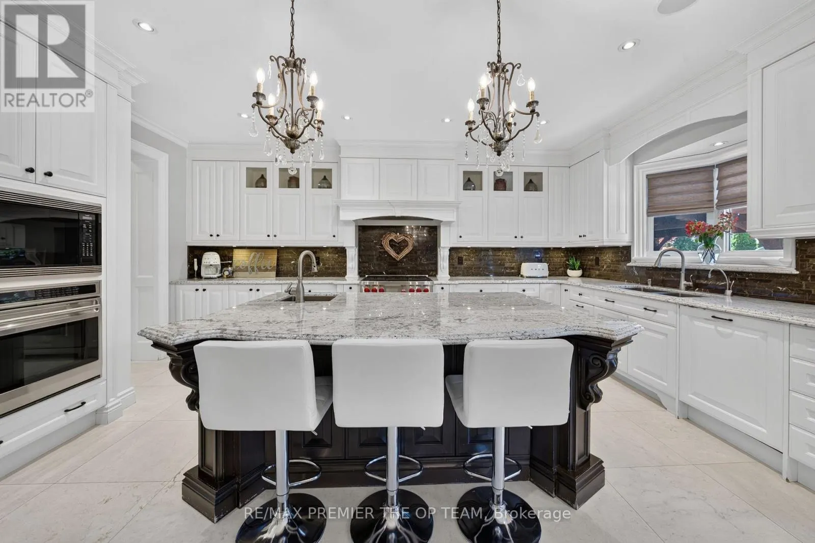 38 GENTLE FOX DRIVE