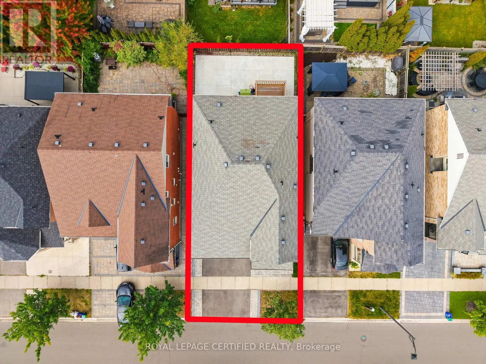 921 HEPBURN ROAD