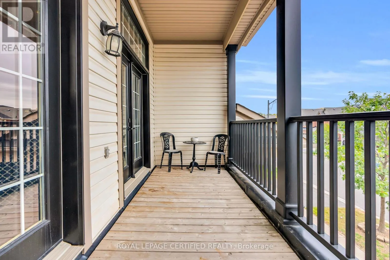 921 HEPBURN ROAD
