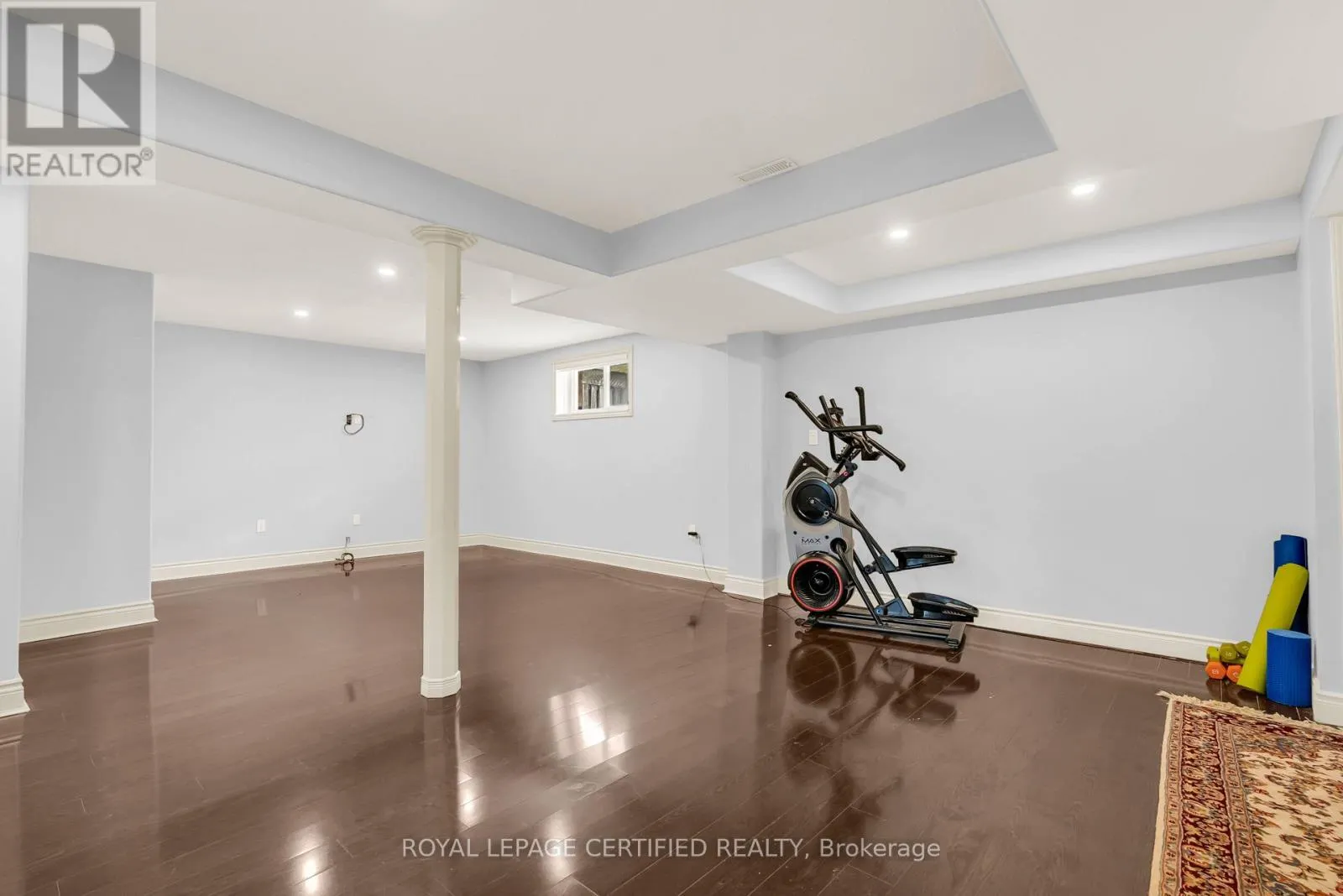 921 HEPBURN ROAD