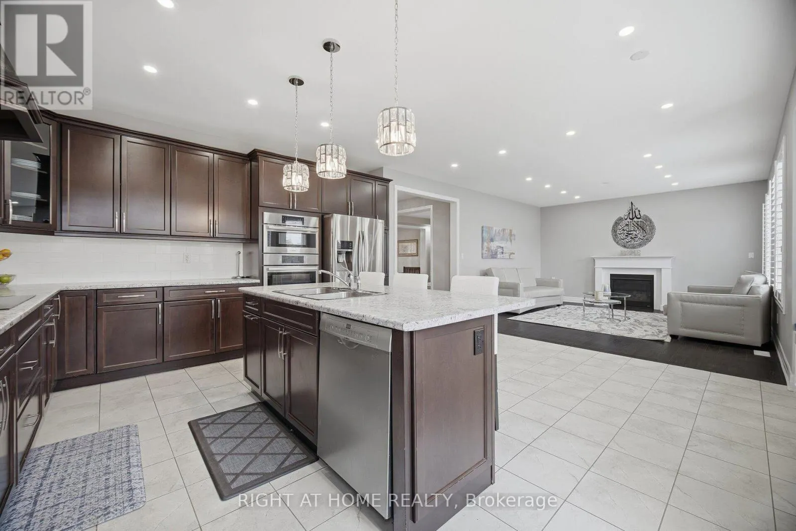 1444 CONNAUGHT TERRACE