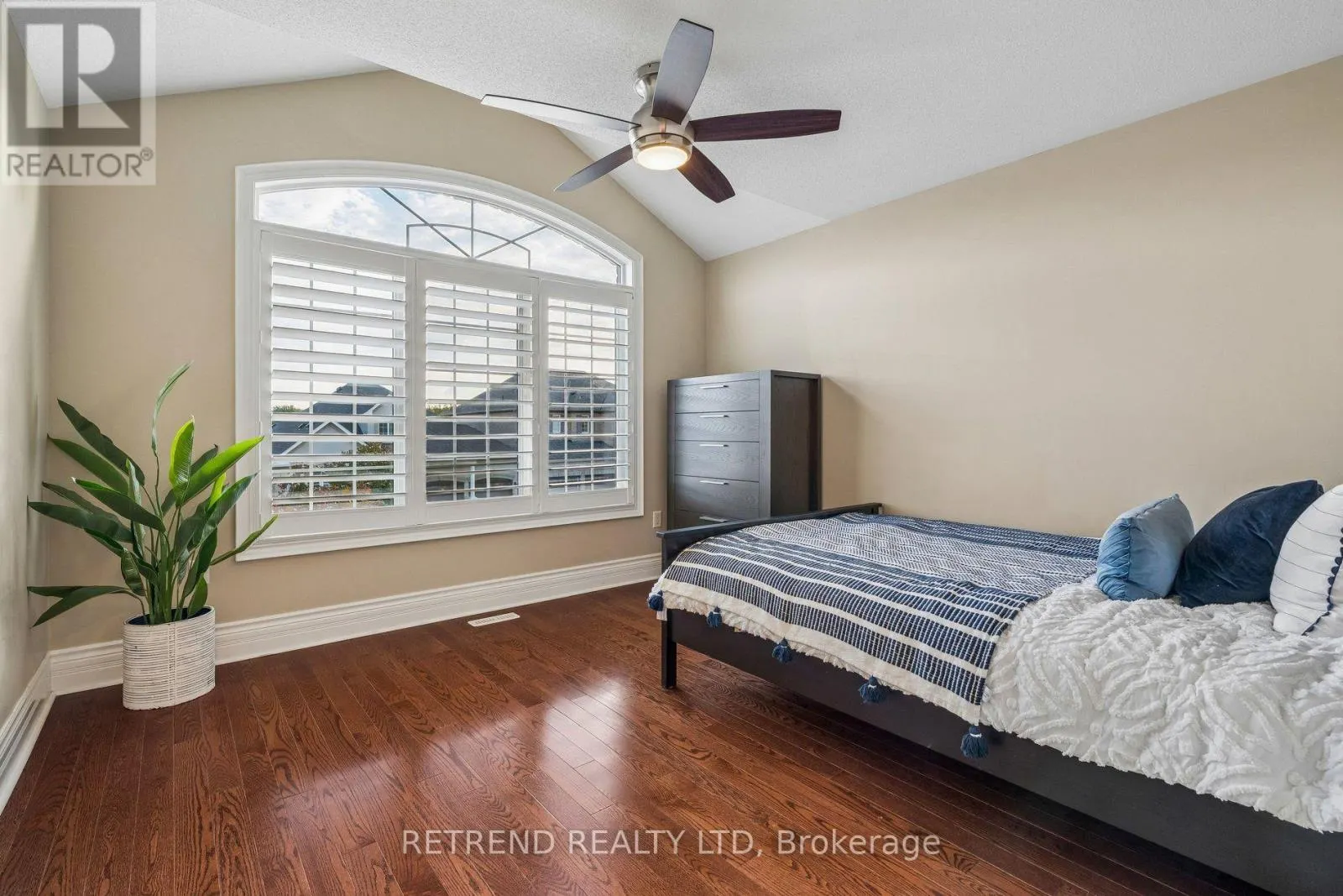 2223 WUTHERING HEIGHTS WAY