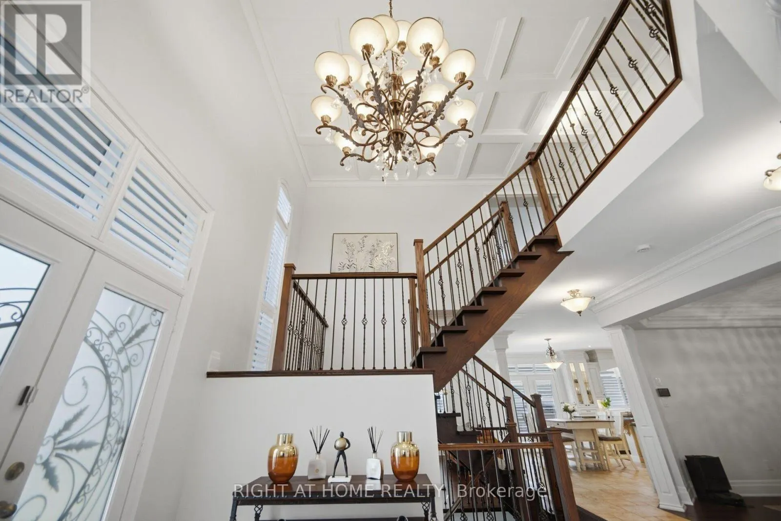 2122 LAW HILL GATE