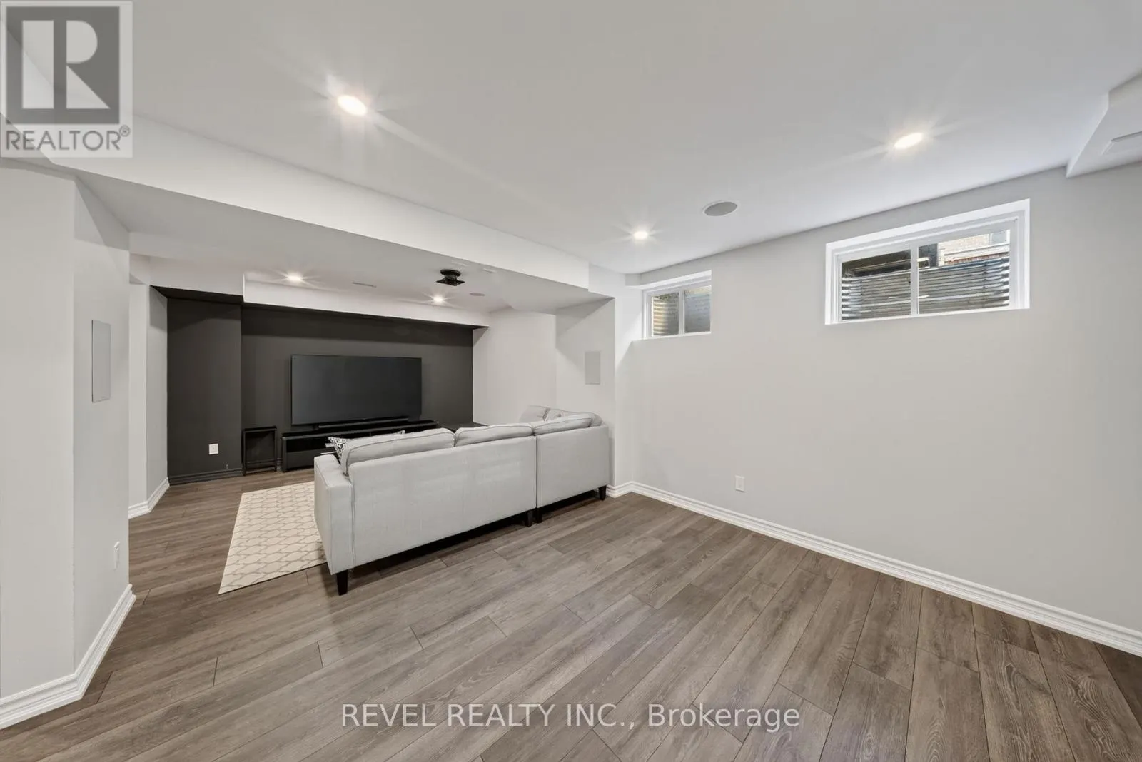455 RAMSEY PLACE