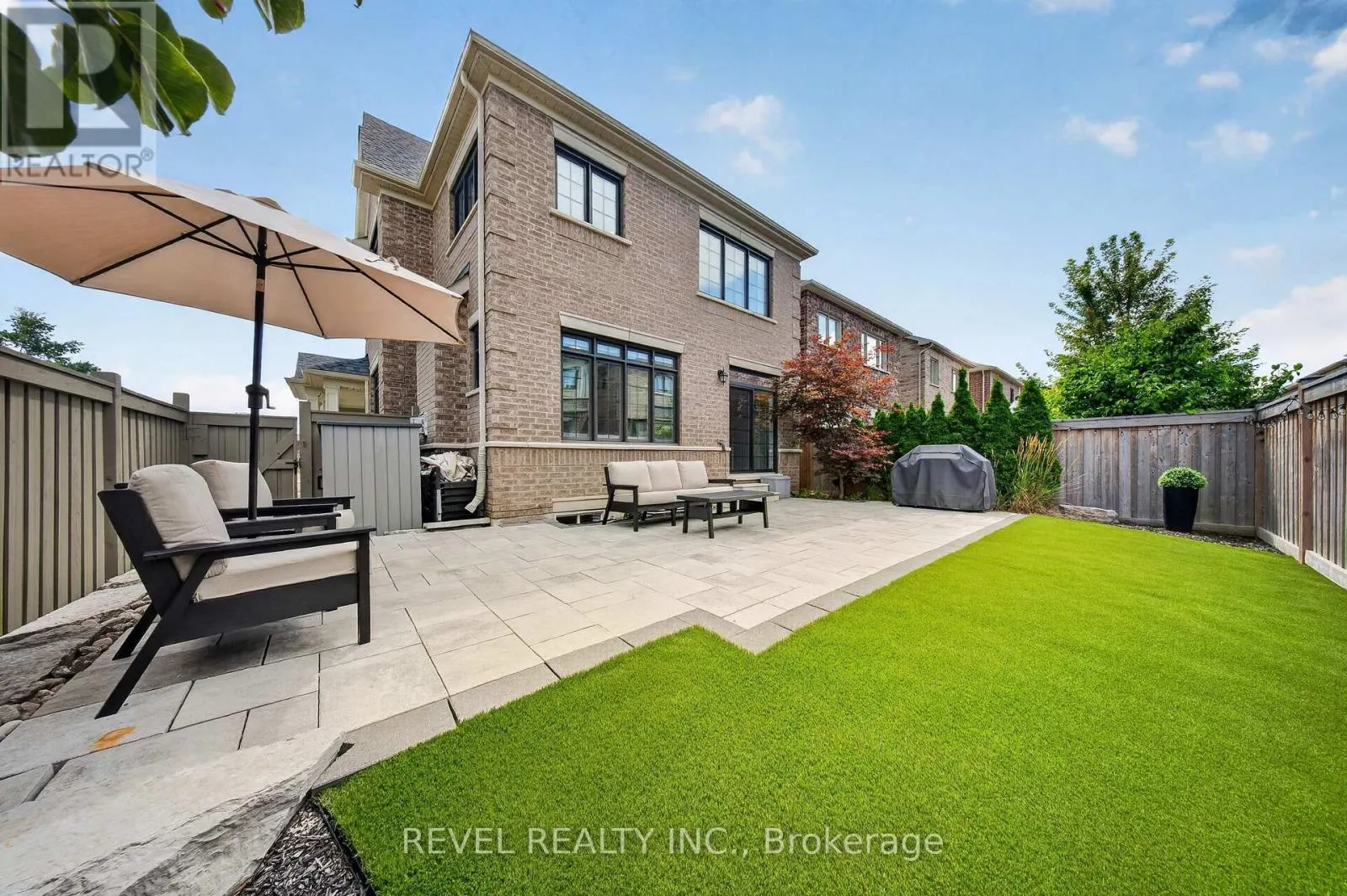 455 RAMSEY PLACE