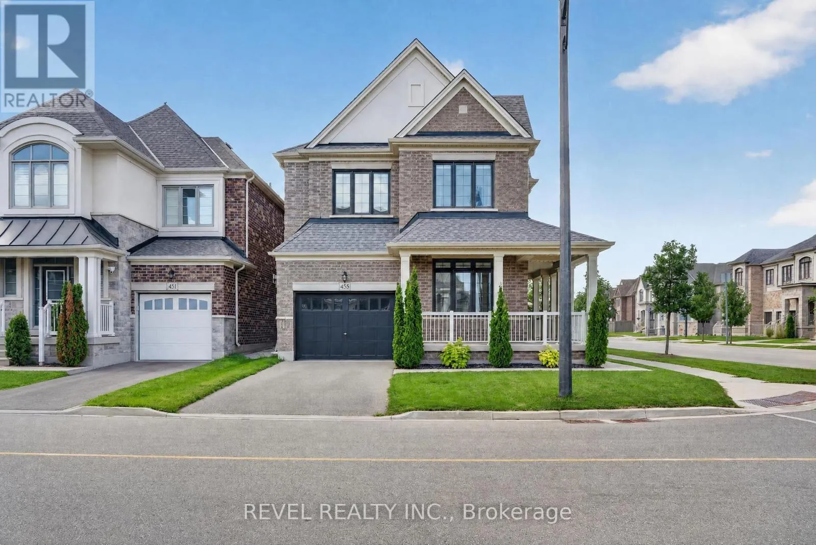 455 RAMSEY PLACE