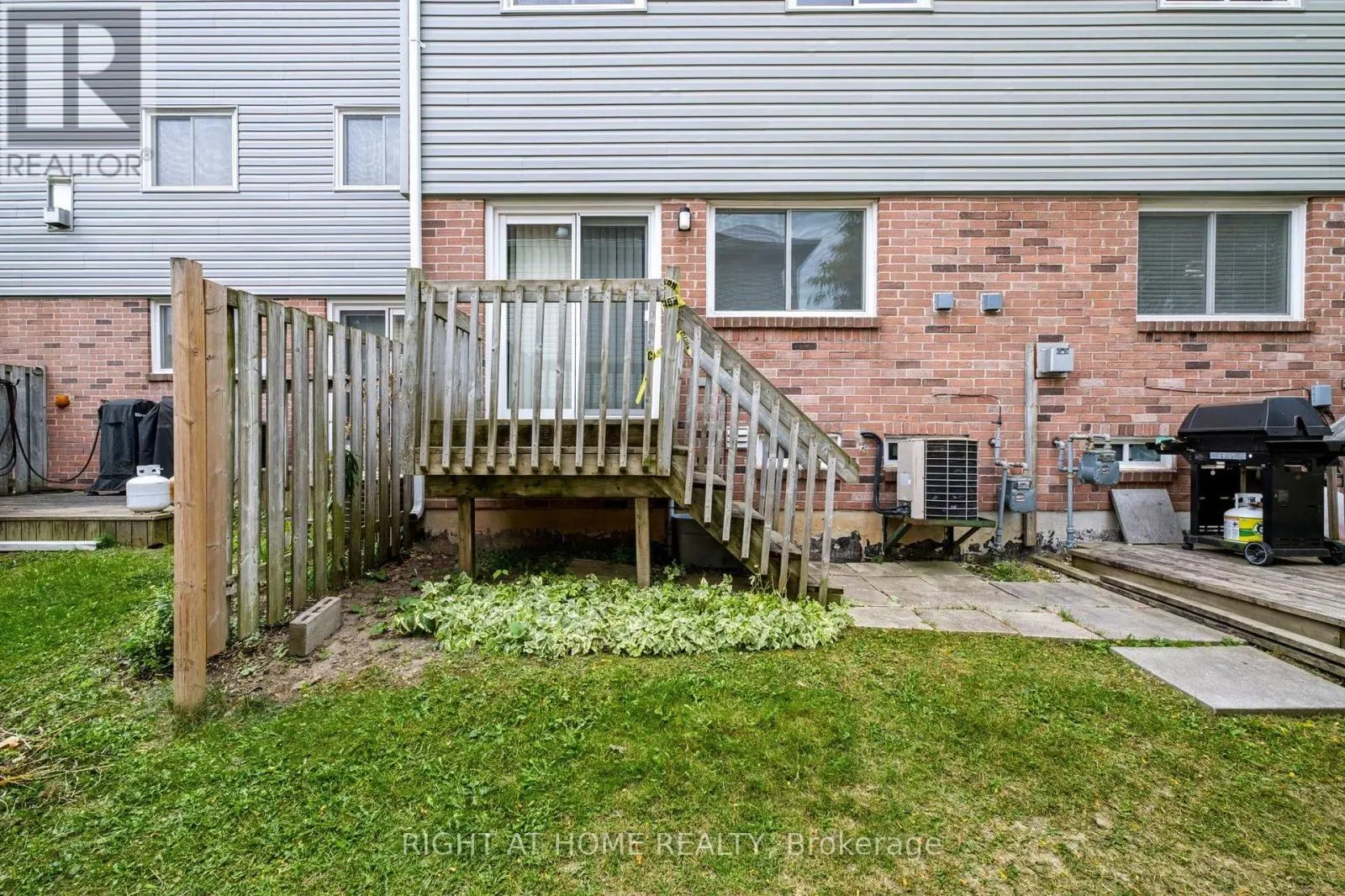 77 STEWART MACLAREN ROAD