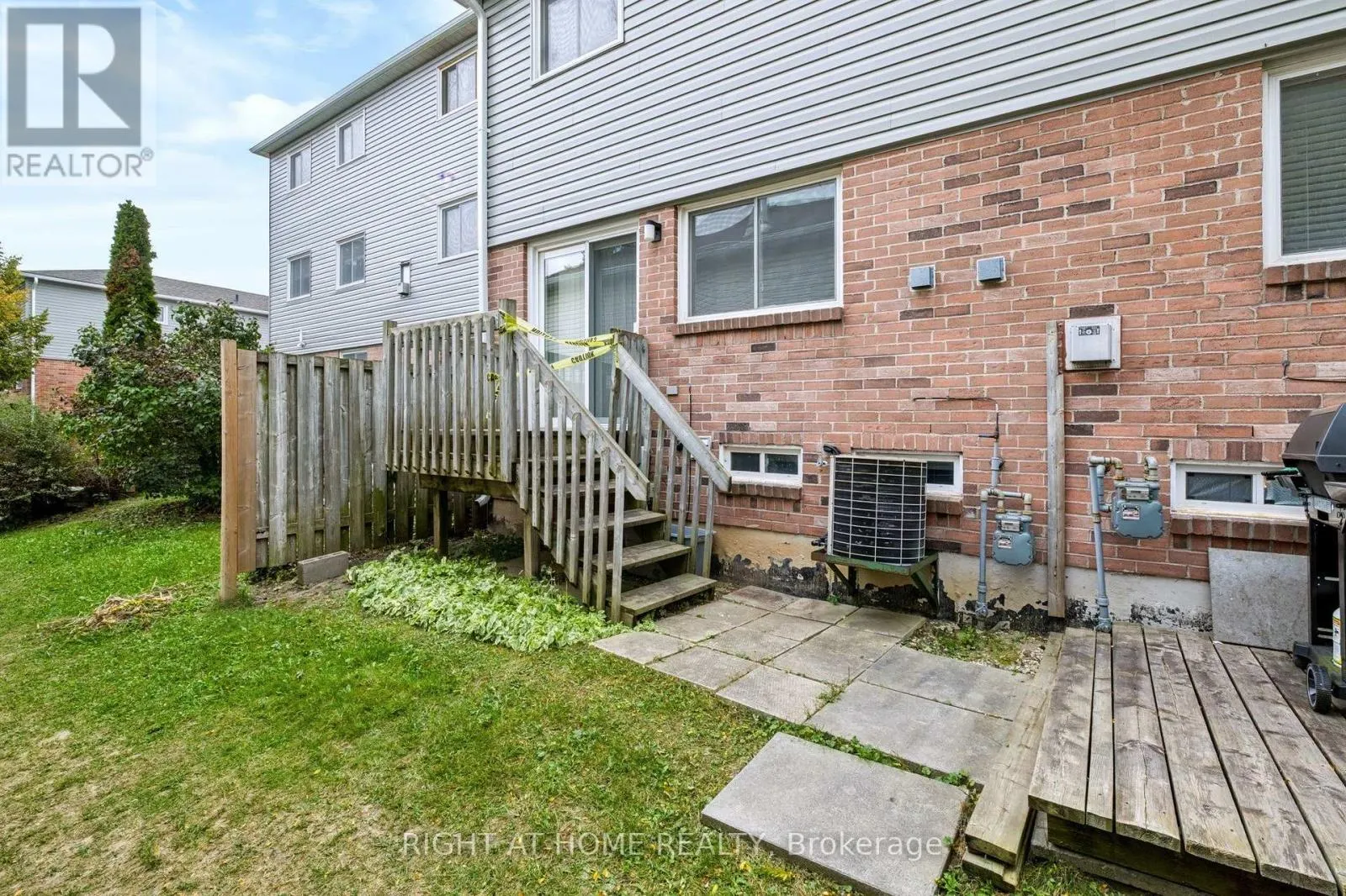 77 STEWART MACLAREN ROAD