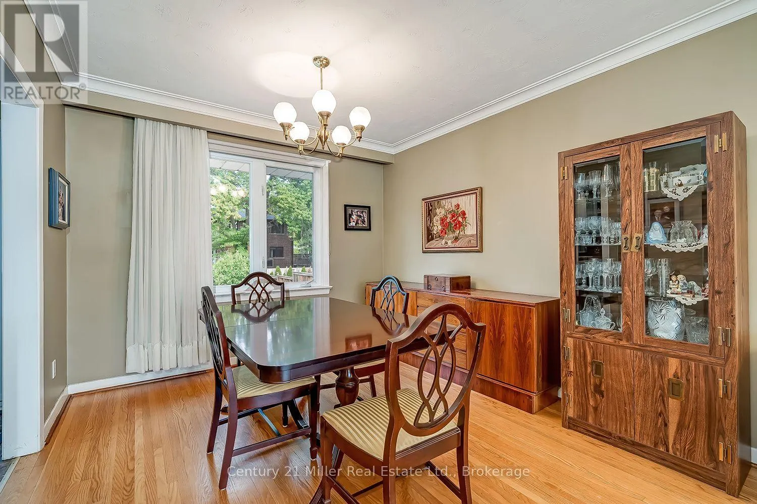 1135 BRIDGE ROAD