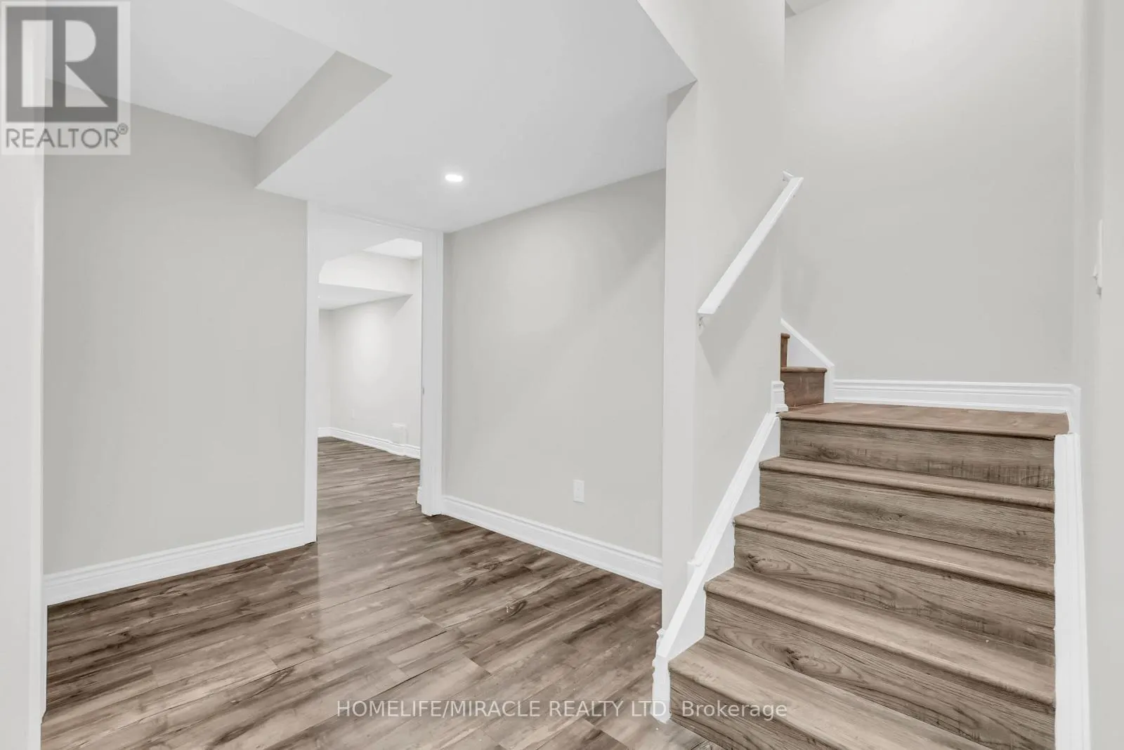 36 CEDARCREST STREET