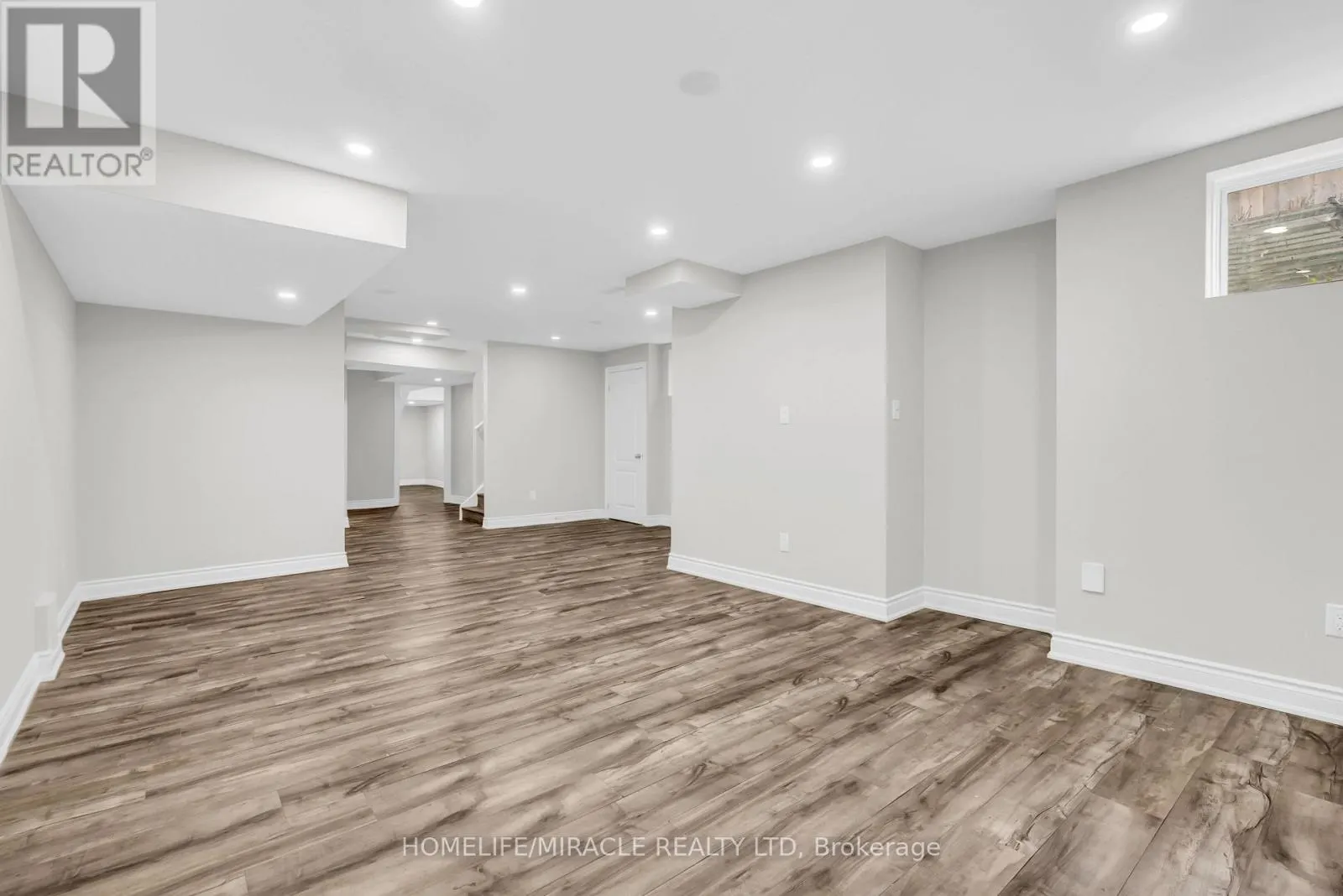 36 CEDARCREST STREET