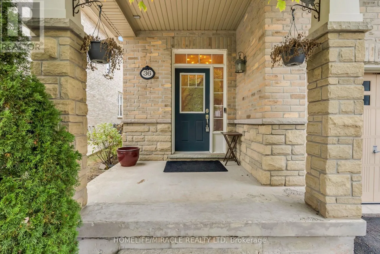 36 CEDARCREST STREET