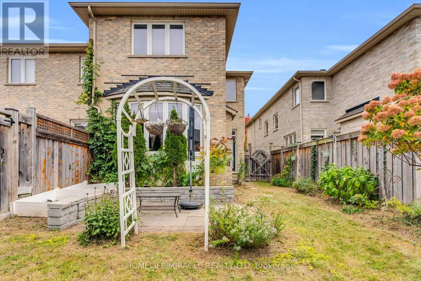 36 CEDARCREST STREET
