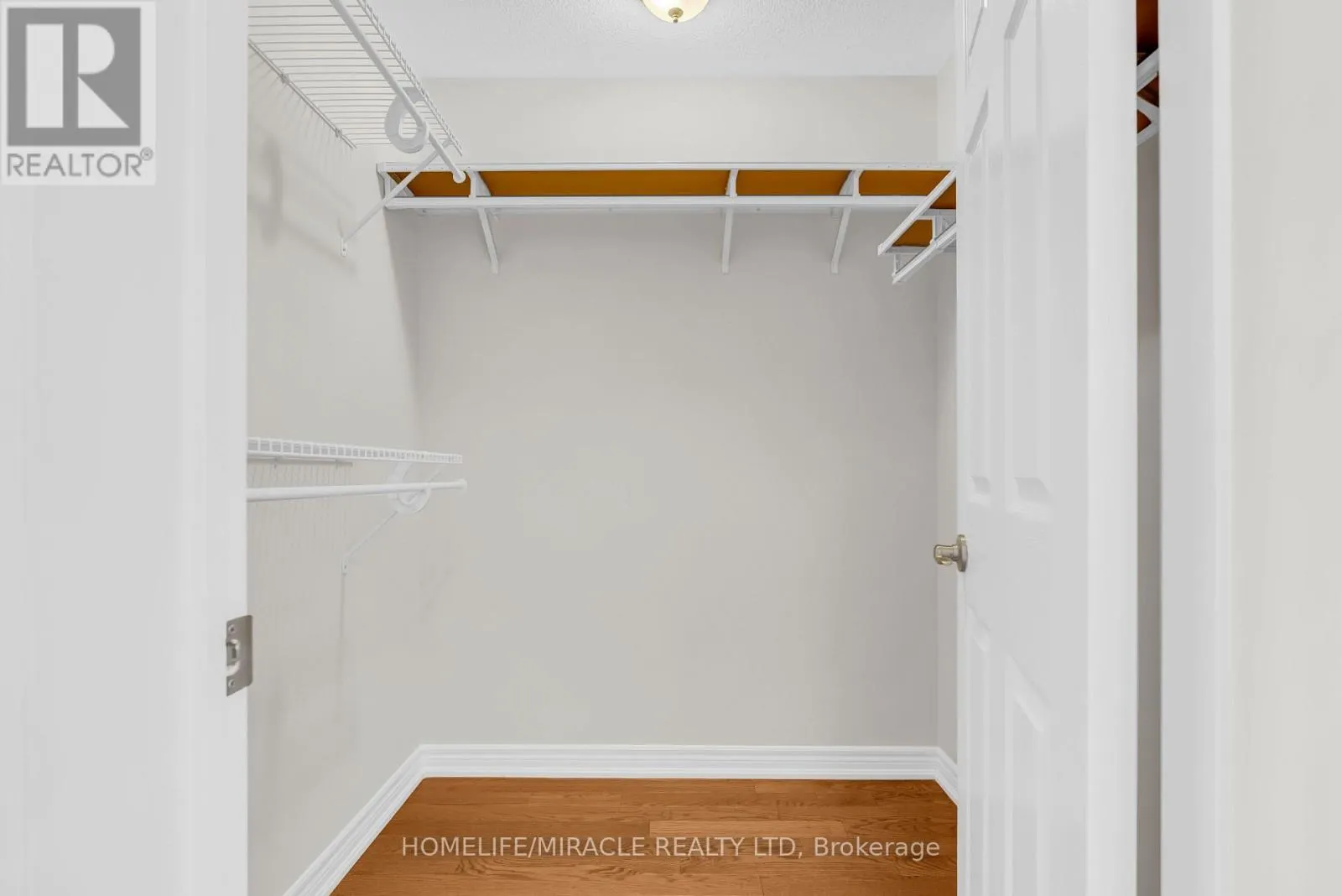 36 CEDARCREST STREET