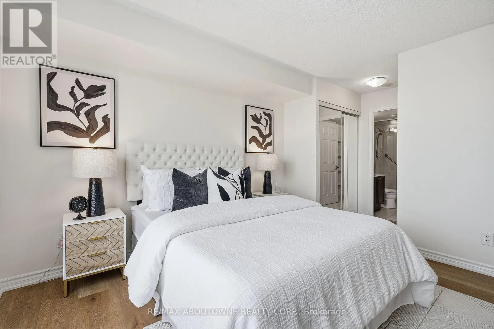 709 - 2391 CENTRAL PARK DRIVE